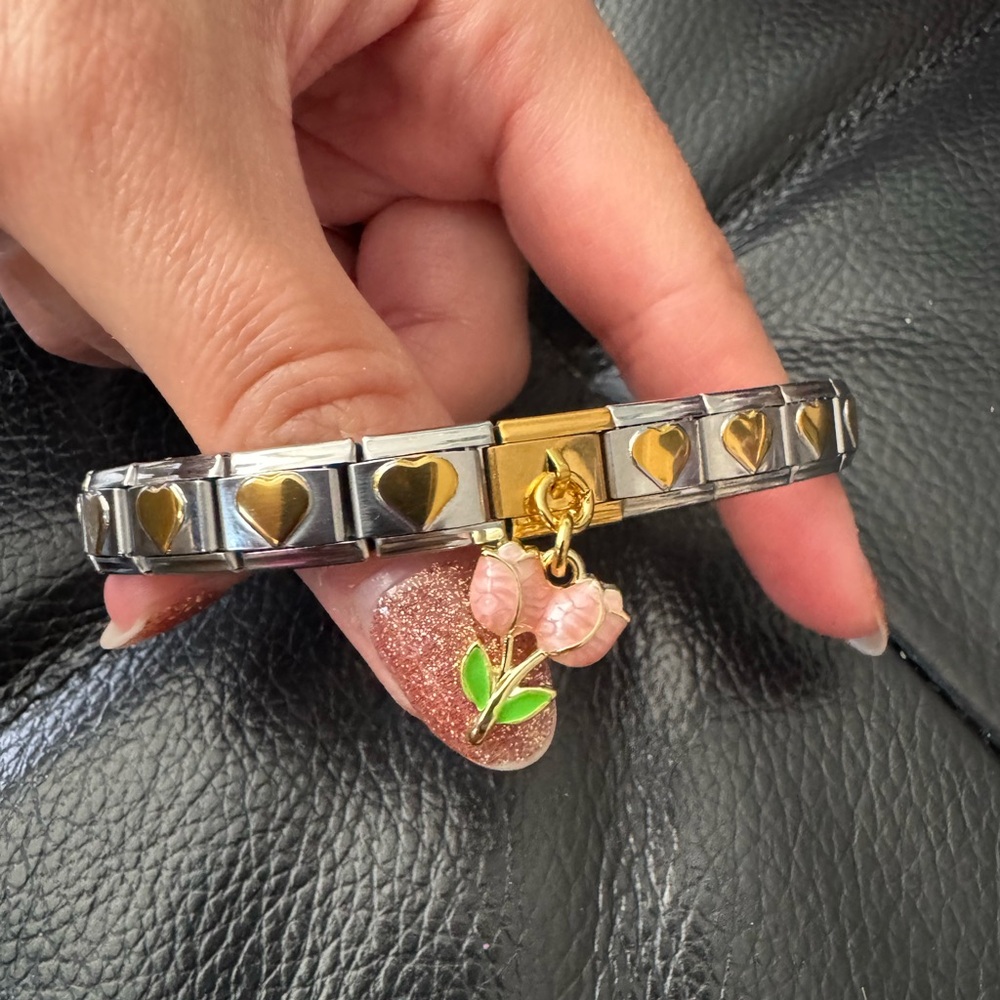#26 Tulip Love Italian Charm Bracelet with gold tone hearts